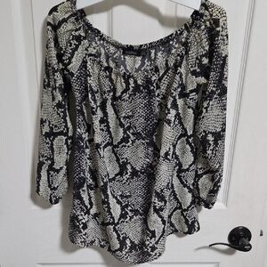 Boohoo Black & Cream Snake-Print Peasant Blouse